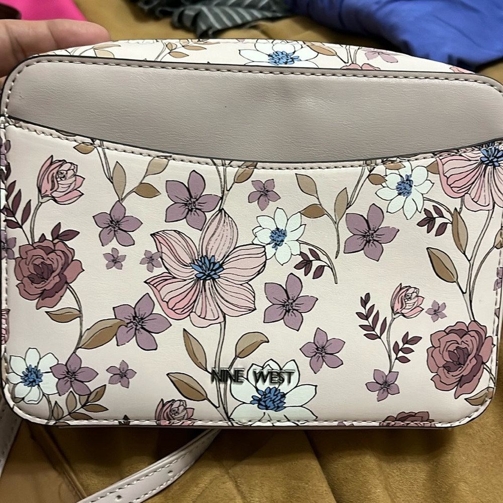 Nine West Calandra Crossbody Bag Magnolia Floral Color